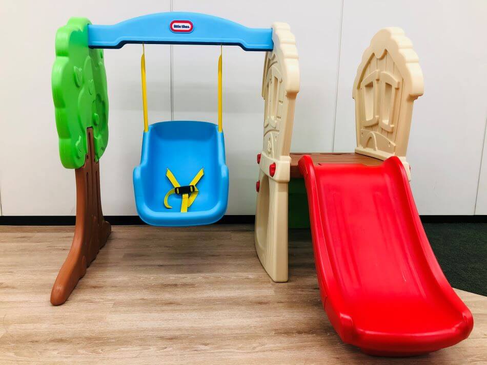 Little Tikes（リトルタイクス）Hide & Seek Climber & Swing