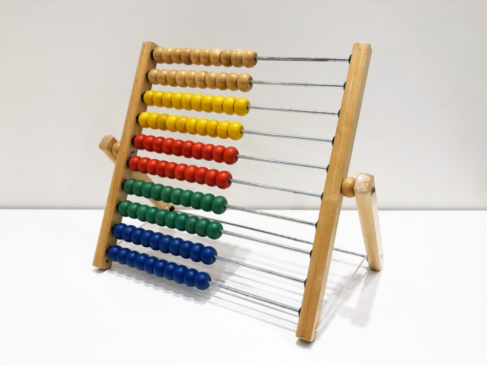 IKEA（イケア） UNDERHÅLLA ウンデルホラ 100玉そろばん カラフル